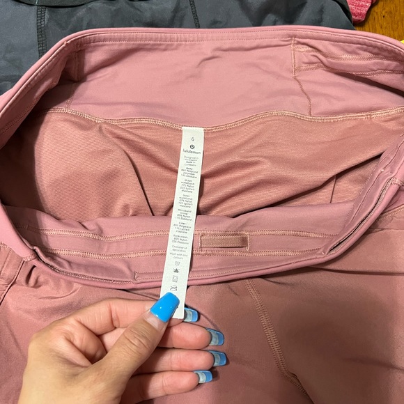 Sold🩸 - Picture 4 of 16